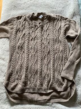 New York & Company Taupe Cable Knit Crewneck Sweater